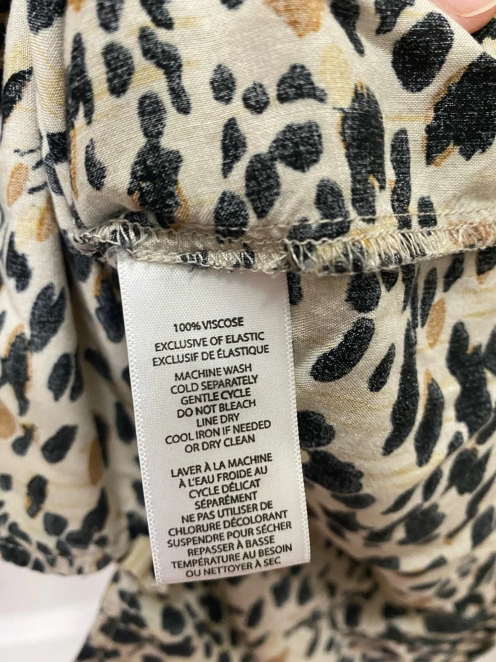 beachlunchlounge Cream Animal Print Smocked Button-Down Blouse - Picture 4 of 4
